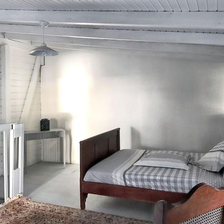 Appartement Cosy Au Carbet Avec Balcon Et Vue Sur Mer 70 M² ル・カルベ エクステリア 写真