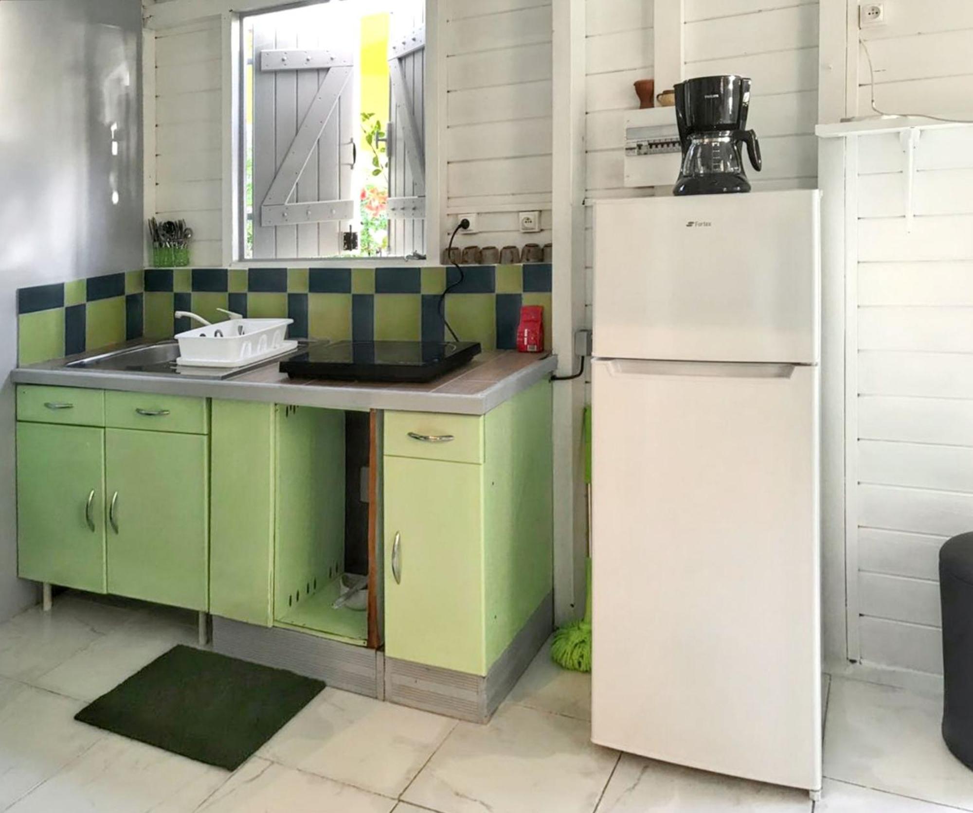 Appartement Cosy Au Carbet Avec Balcon Et Vue Sur Mer 70 M² ル・カルベ エクステリア 写真